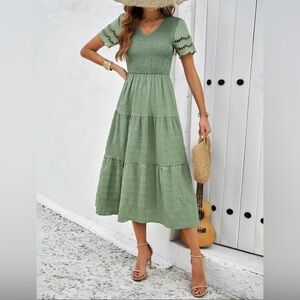 YOZY Green Women’s Midi Dress NWT